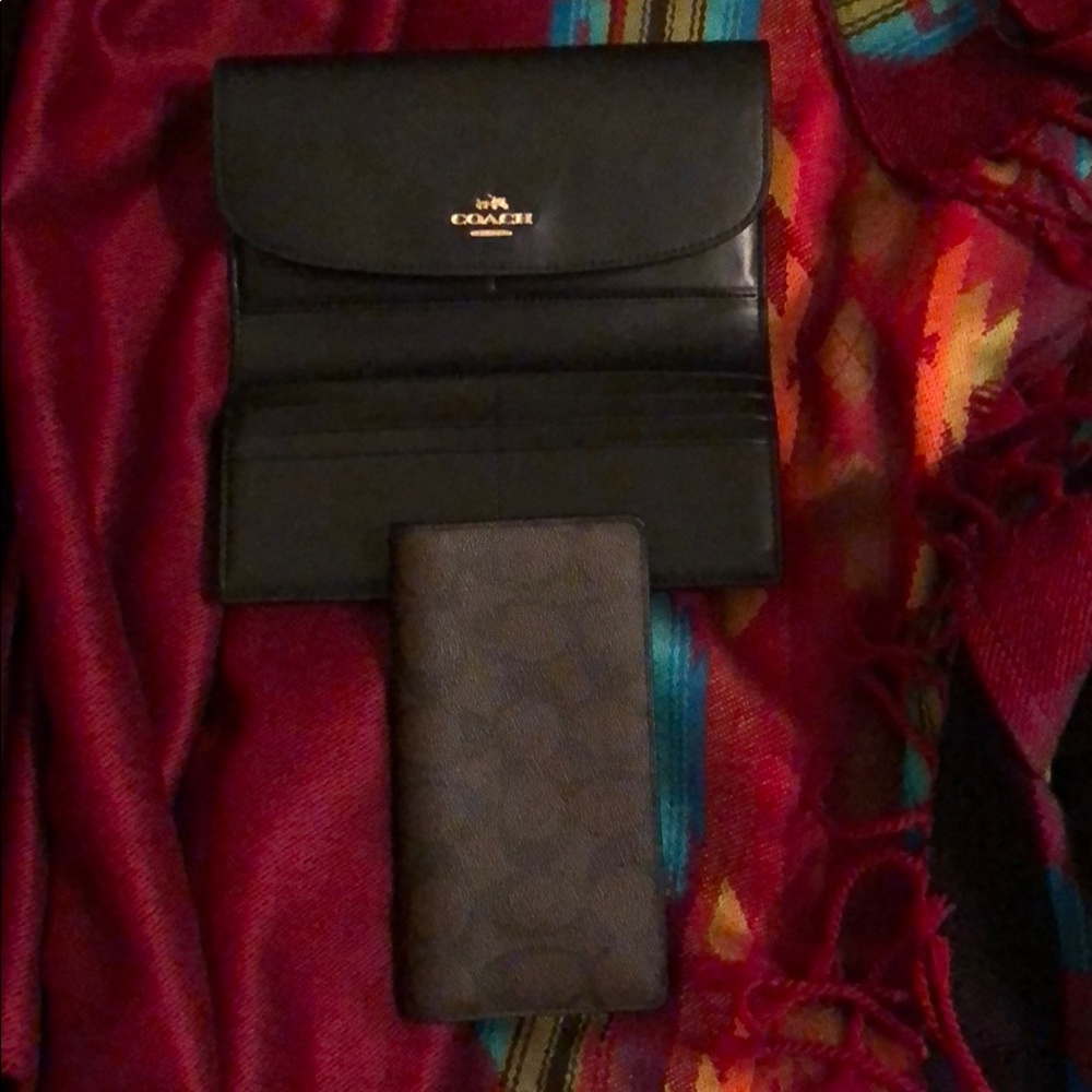🌹Coach wallet with checkbook cover